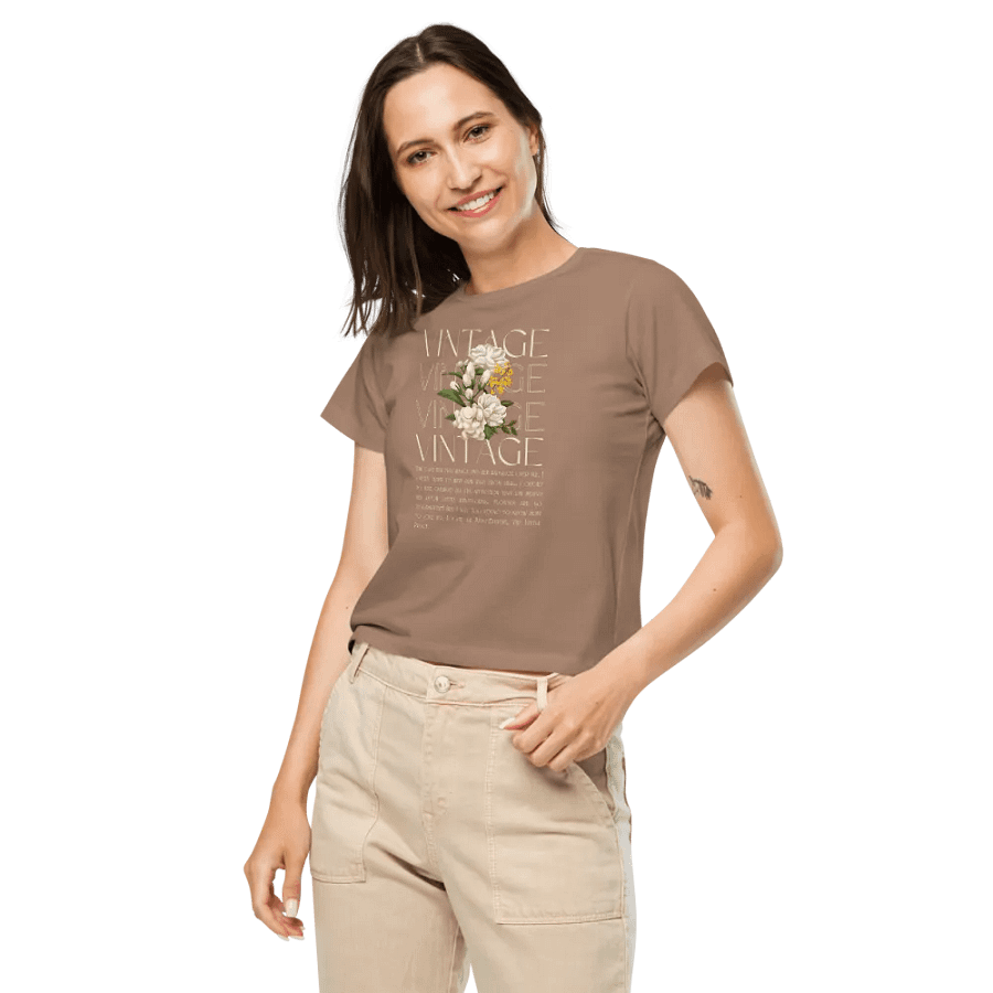 Vintage Floral Reflection Tee. product image (26)
