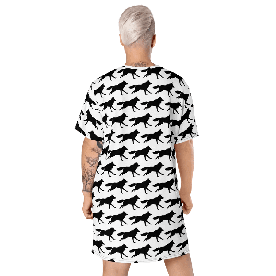 El Lobo All-Over Print T-Shirt Dress product image (9)