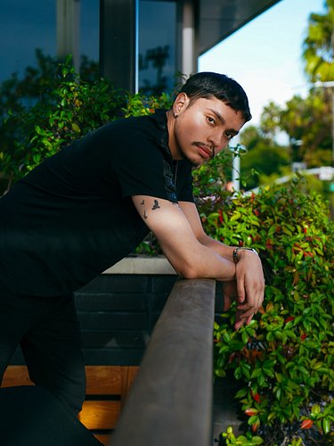 Don’t stare too long… I get addictive

📸: @anname_1995