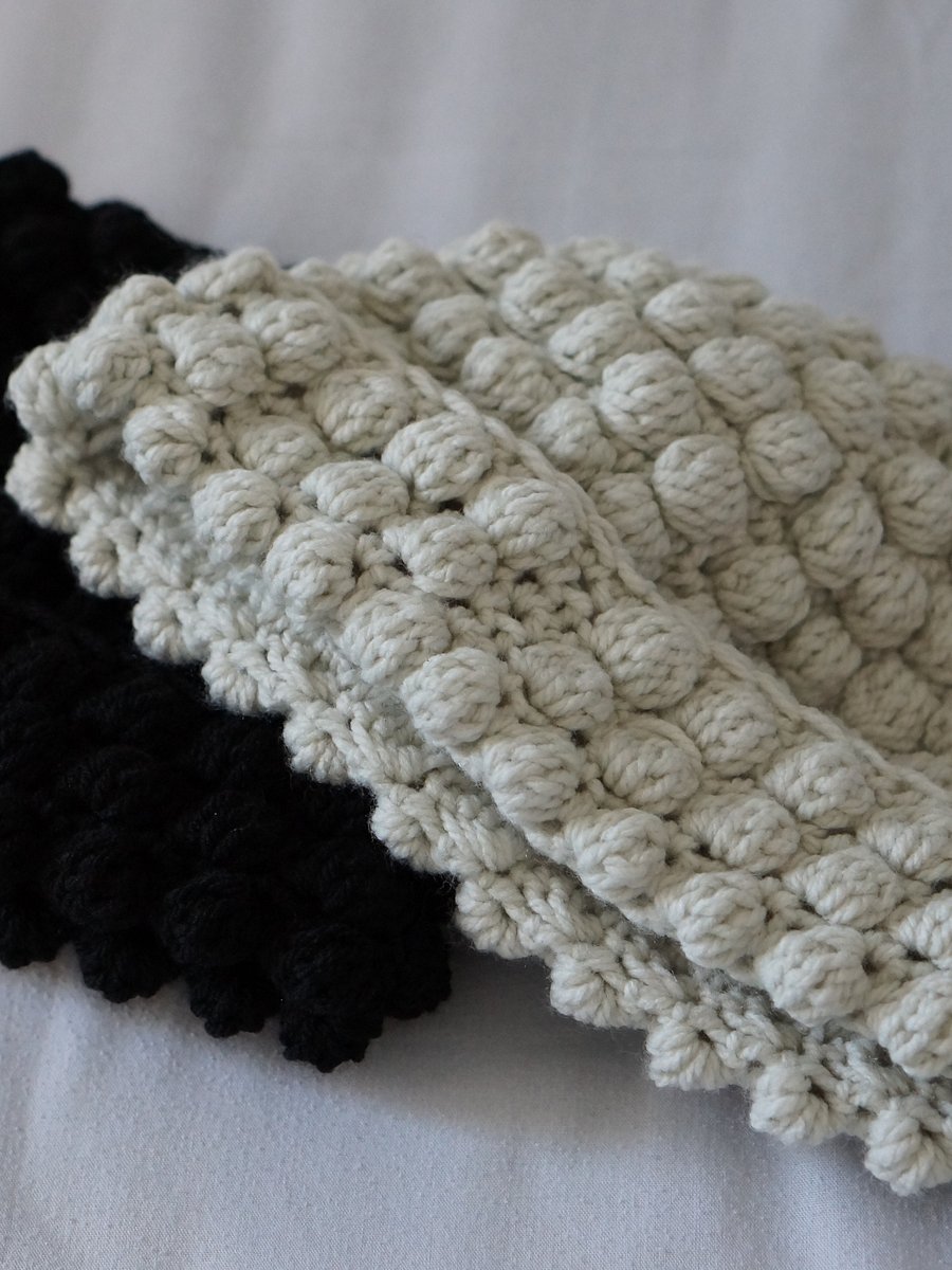 Bobble stitch fisherman beanie pdf pattern product image (3)