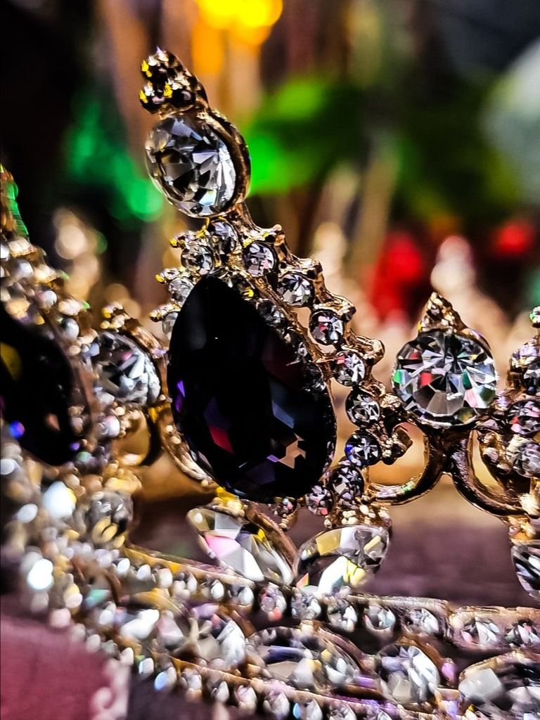 The Armored Kingdom Dark Purple Crown (Gold) product image (6)