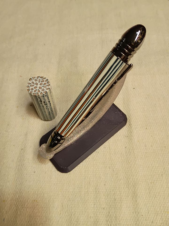 Tiger Lily Civil War Pen – A Fusion of History & Bold Design product image (2)