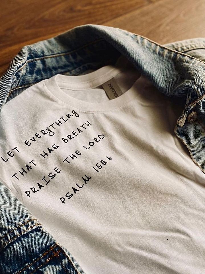 Psalm 150:6 T-Shirt product image (1)