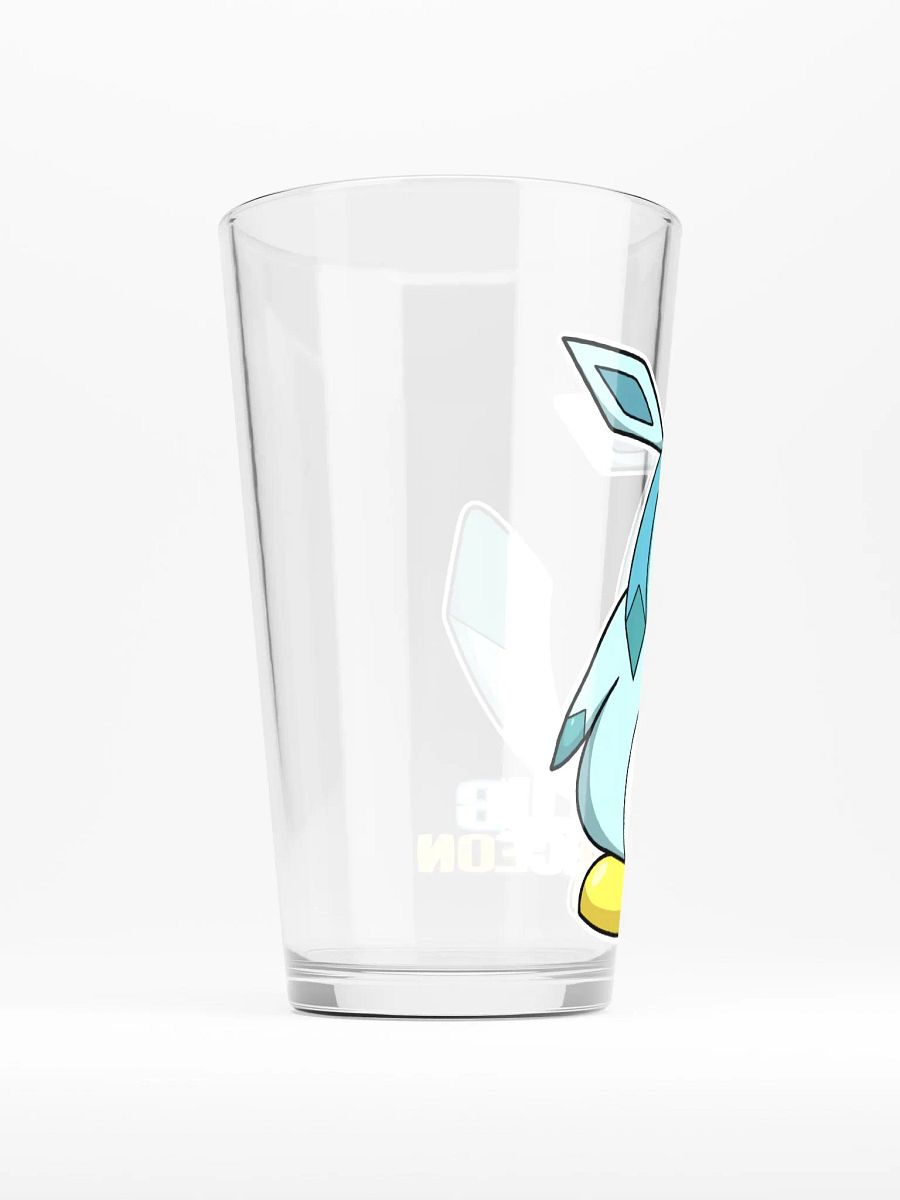 Club Glaceon Pint Glass product image (2)