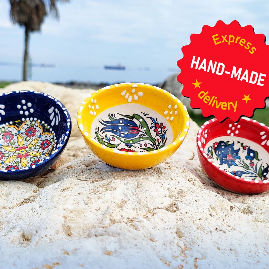 Ceramic set of 3 snack bowls (red), small — handmade pottery product image (4)