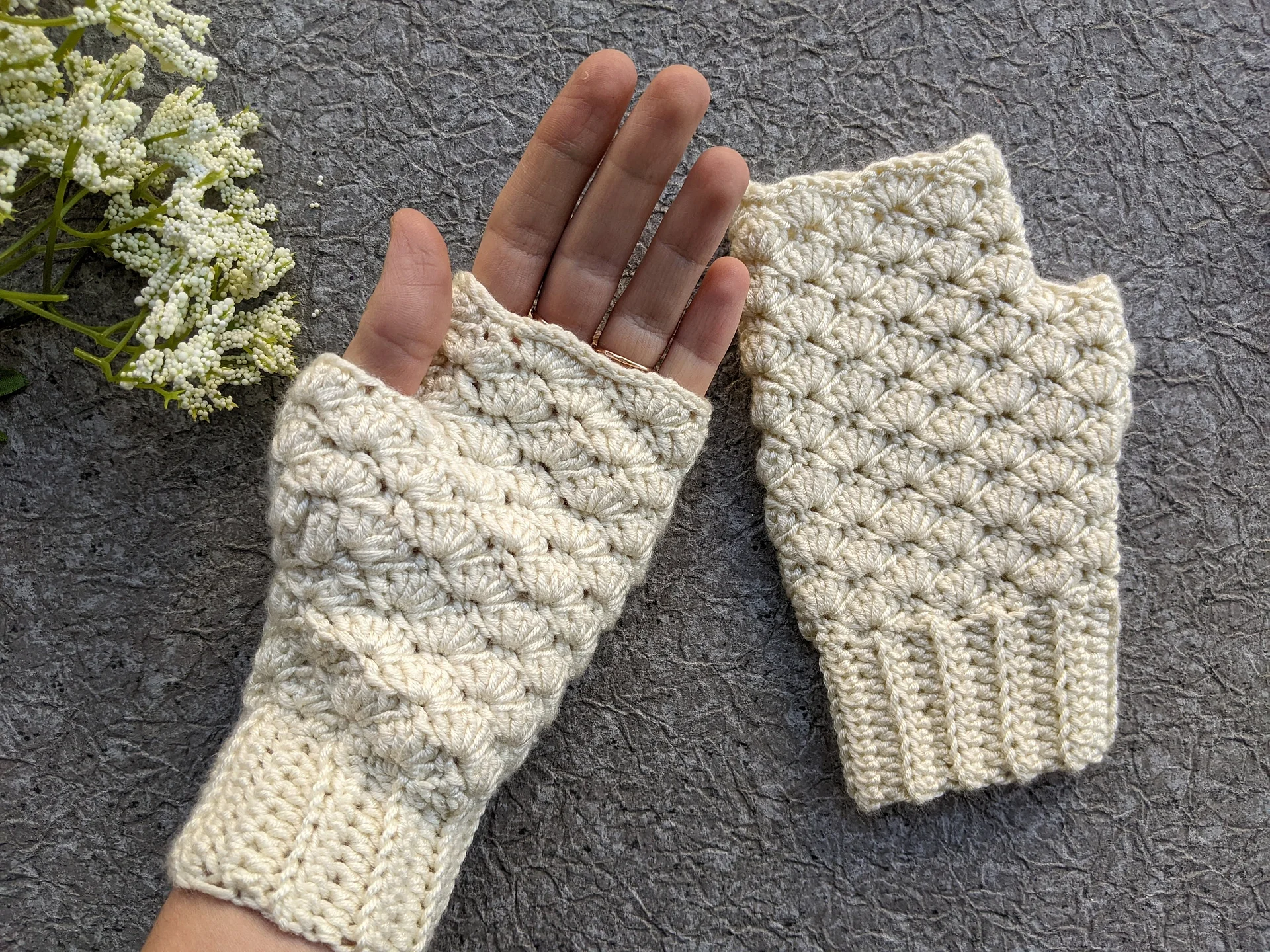 Crochet Fingerless Hand Warmers (Gloves) Pattern product image (6)