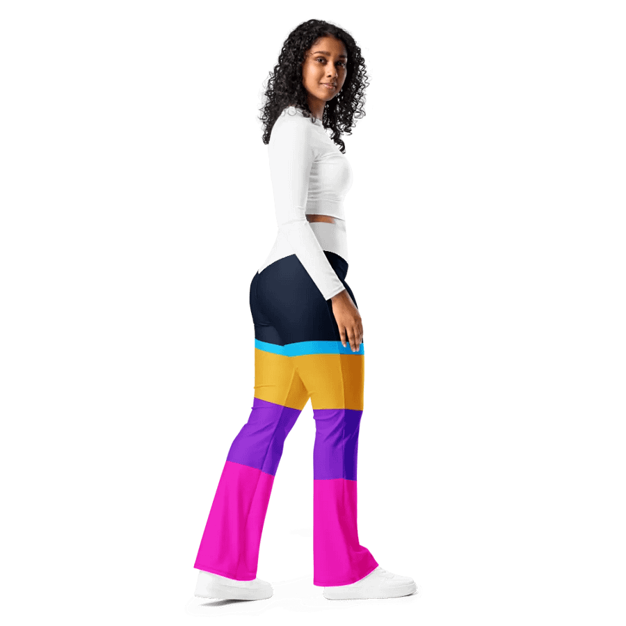 Color Block Flare Leggings product image (6)