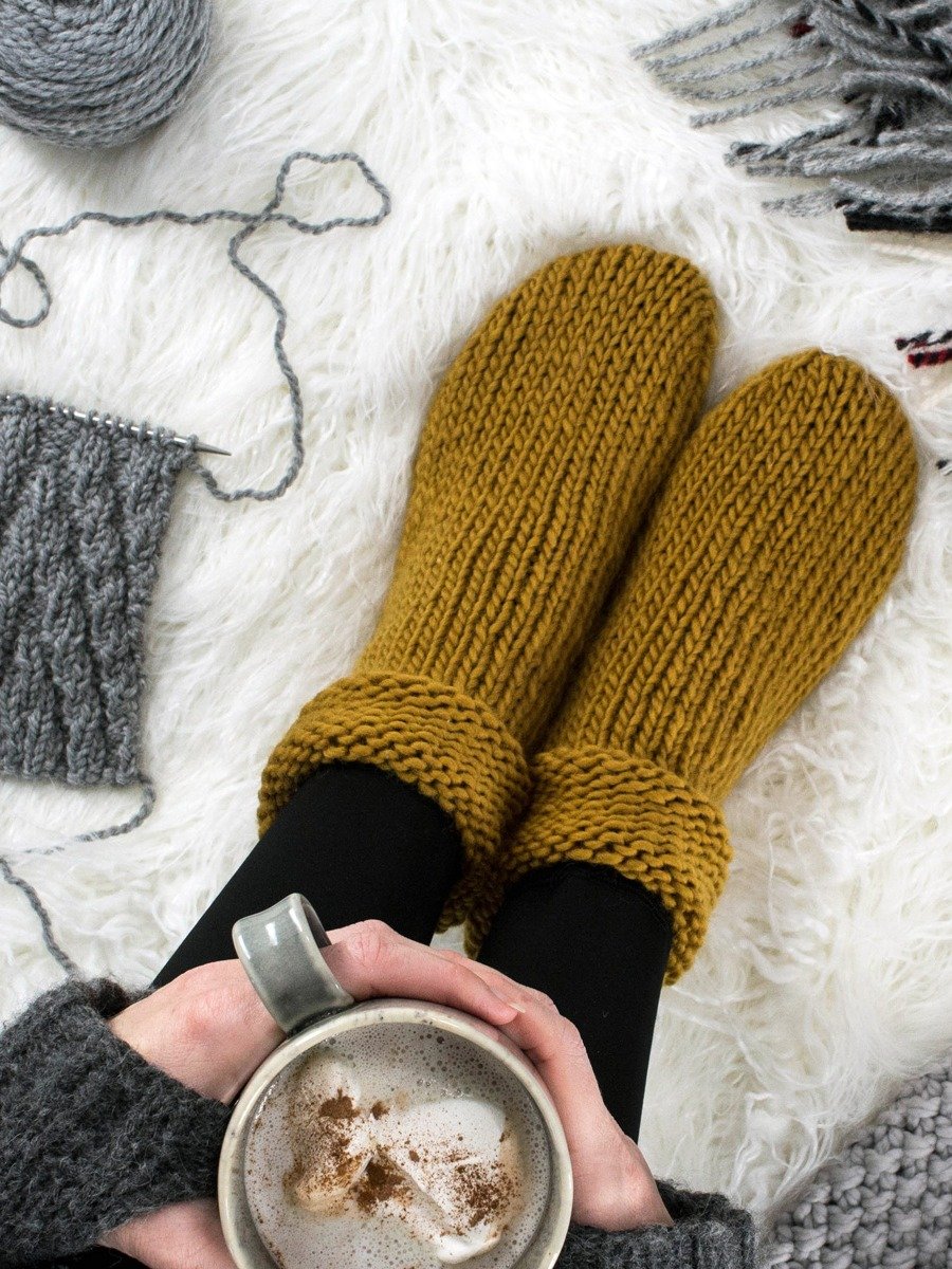 Chunky Sock Knitting Pattern - Falling Leaves product image (1)