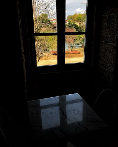 Spring time
Primavera 
За окном весна
—
#portugal #altominho #limia #primavera #spring #весна #window