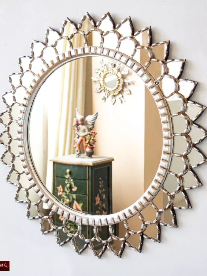 Decorative Round Large Mirror wall art home, Peruvian Accent Silver Mirror 27.6