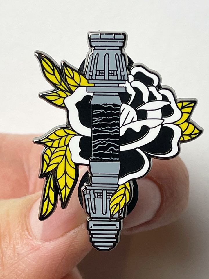 Rey Saber - Pin product image (1)