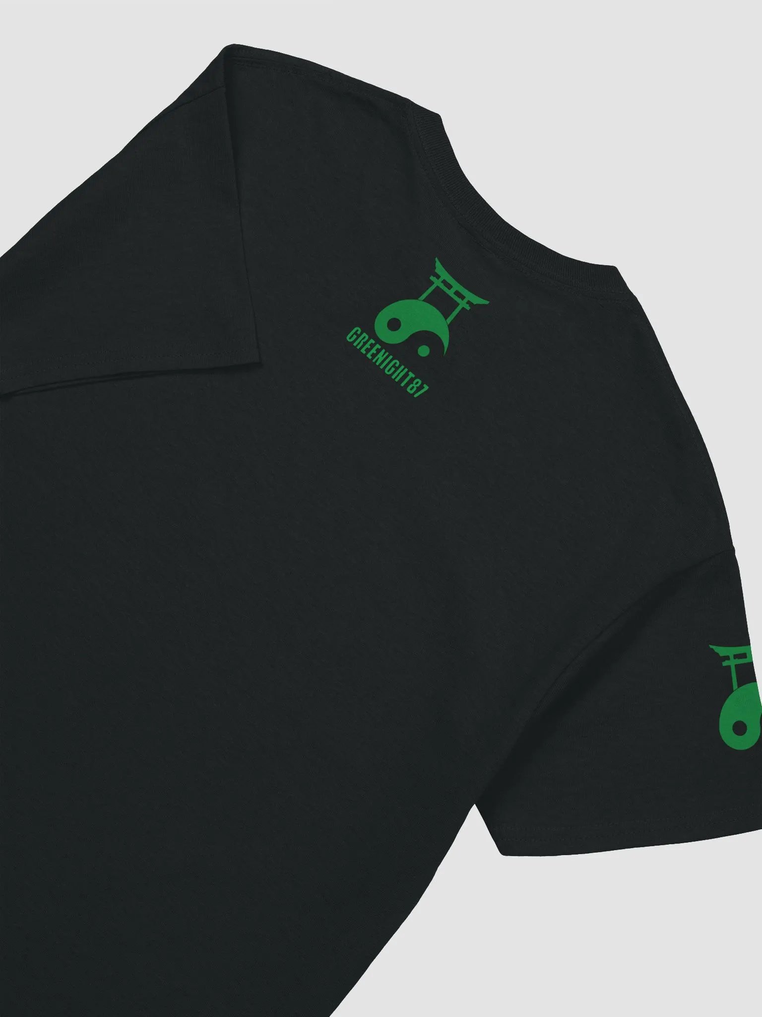 Tshirt w/ arm logo product image (4)