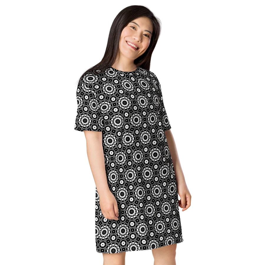 Abstract Monochrome Circles T Shirt Dress product image (8)
