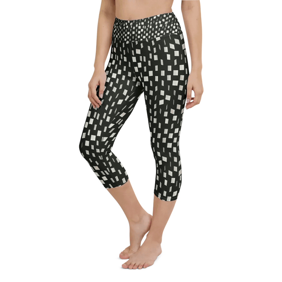 Dancing Tiles Capri Leggings product image (6)