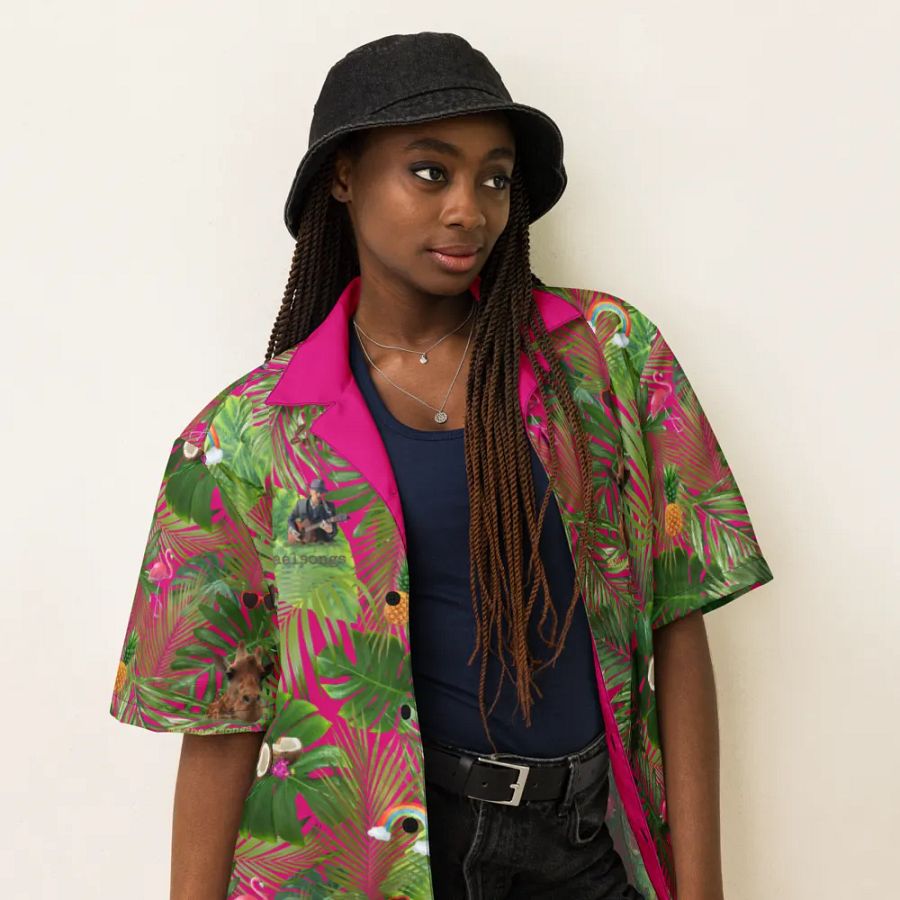 hawaiian shirt w/exclusive tropical pattern on flamingo product image (3)