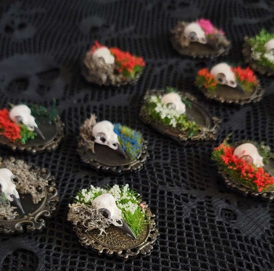 Crow Magnet product image (3)