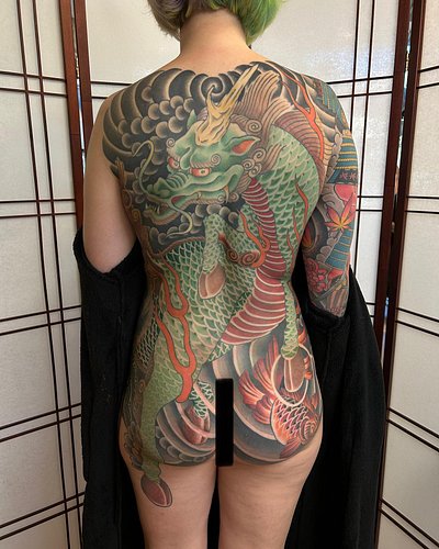 Started this Backpiece for @babybear_007 three years ago and we finally finished it today! It’s a surreal feeling wrapping up...