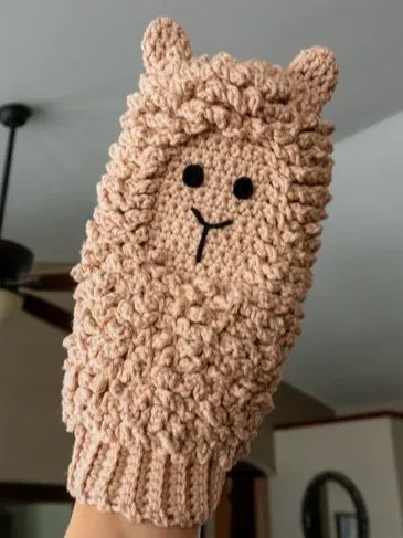 Llama Dusting Mitt Crochet Pattern product image (3)