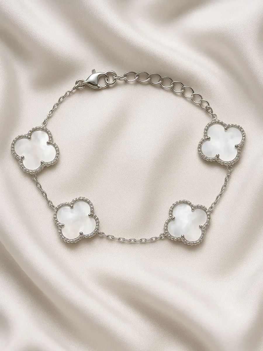 The Lumière Bracelet product image (4)