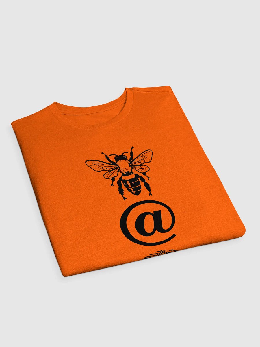 Bee @ Peace Graphic Tee product image (5)