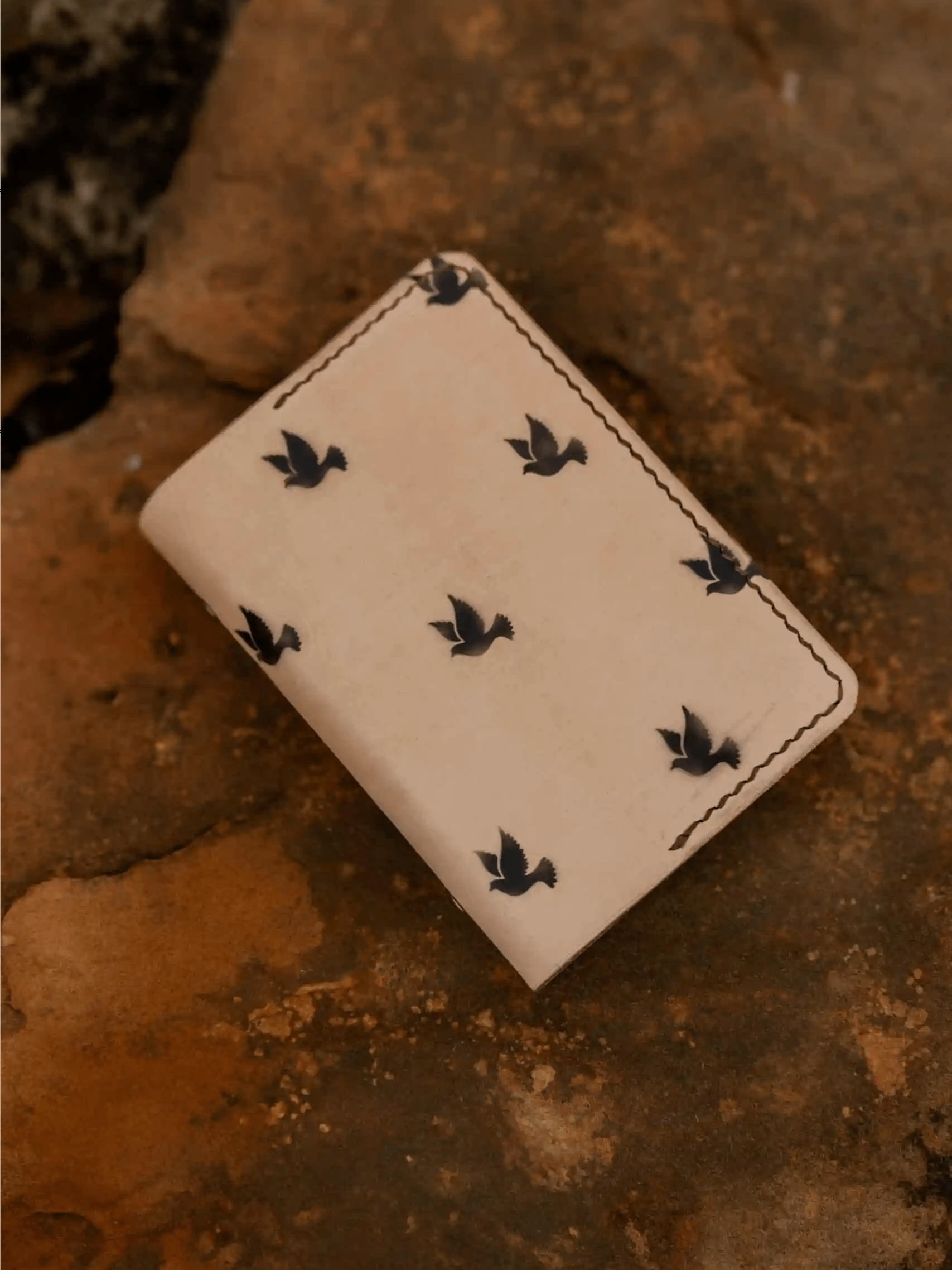 Doves Bible product image (1)