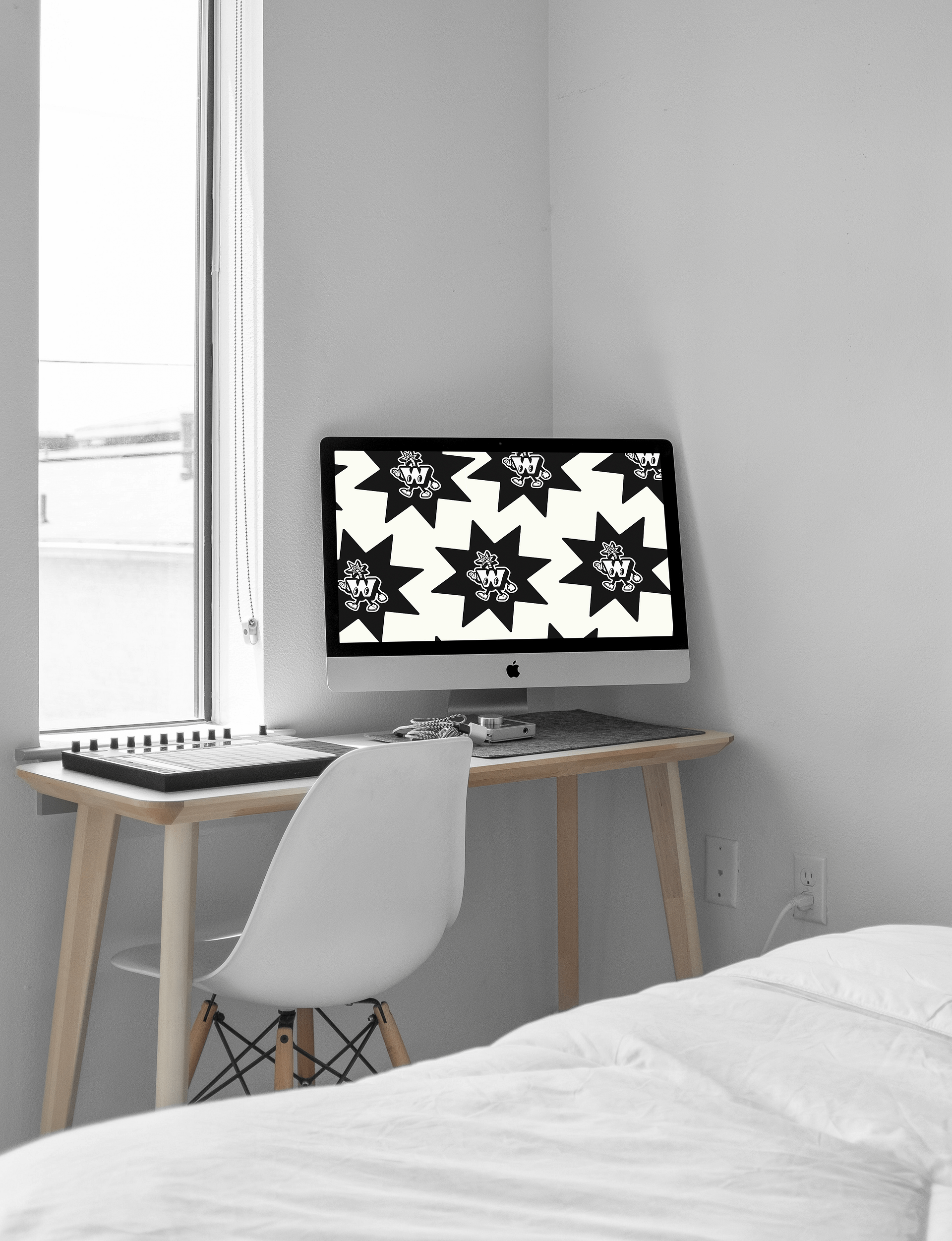 Original Walking W Wallpapers product image (7)