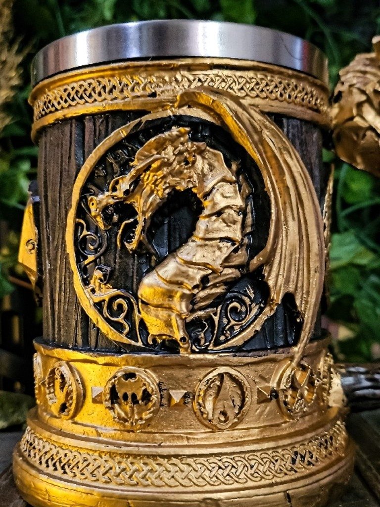 The Armored Kingdom Draco Gold Sovereign Mug product image (6)