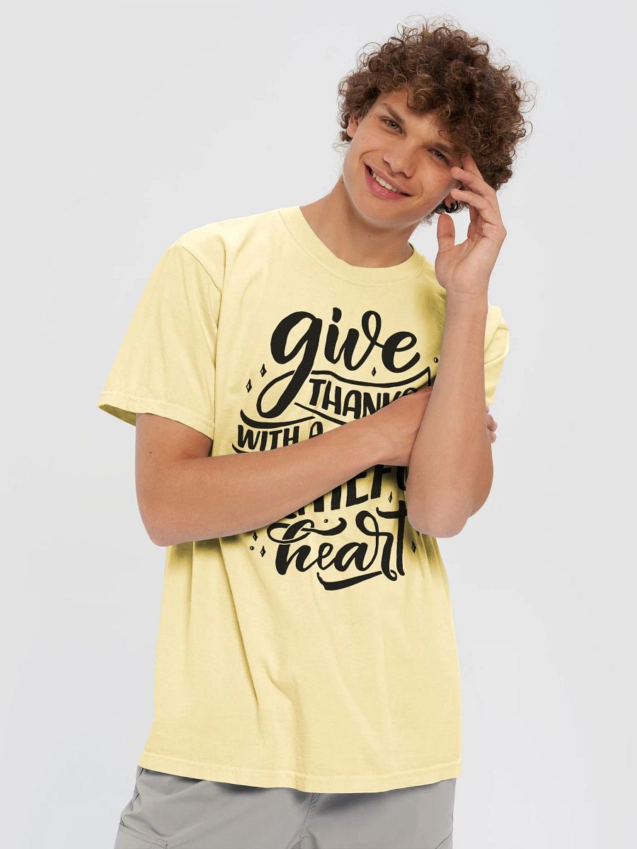 Give thanks with a grateful heart Unisex T-shirt product image (6)