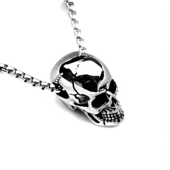 Skull Necklace [PRE-ORDER ONLY] product image (1)