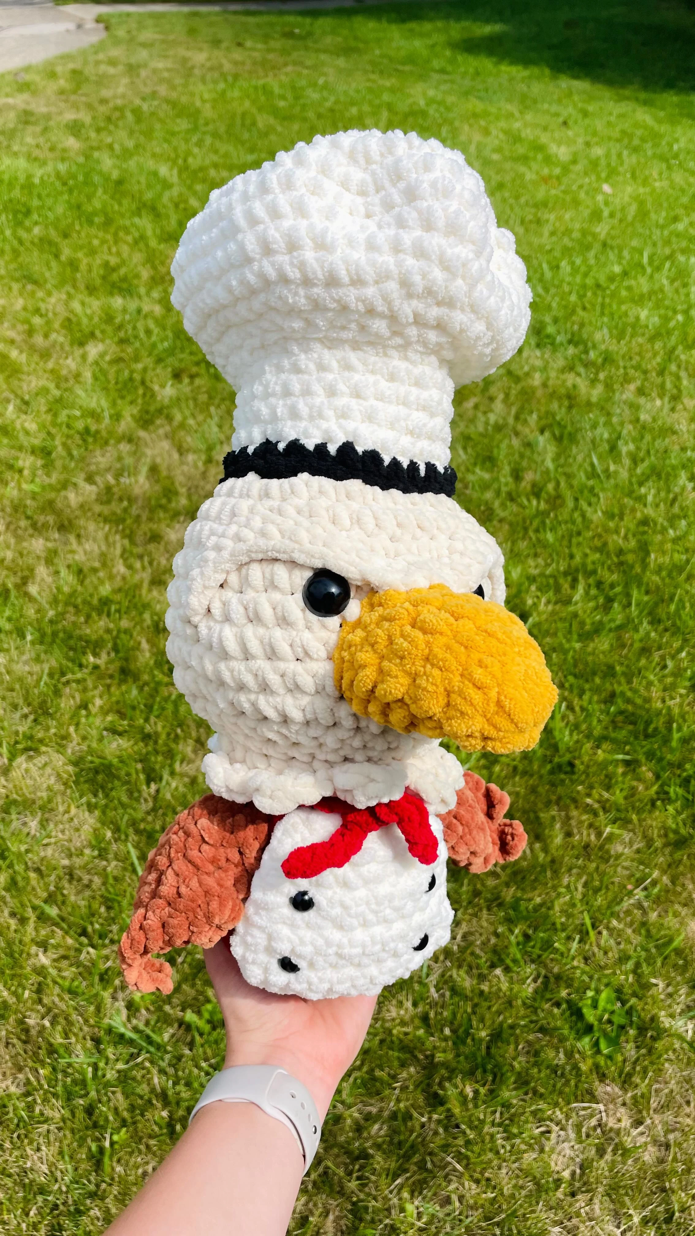 Custom plushie order for a customer!❤️ An Eagle Chef from the game Overcooked!👩‍🍳

#crochetbykadin #crochetaddict #crochetlov...