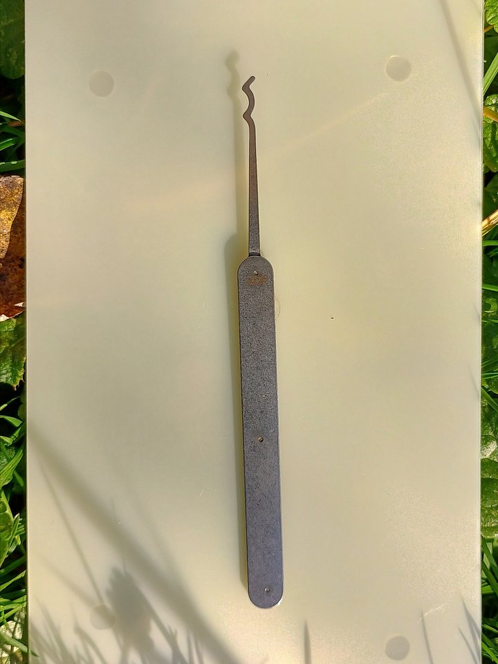 Double Peak Rake product image (1)