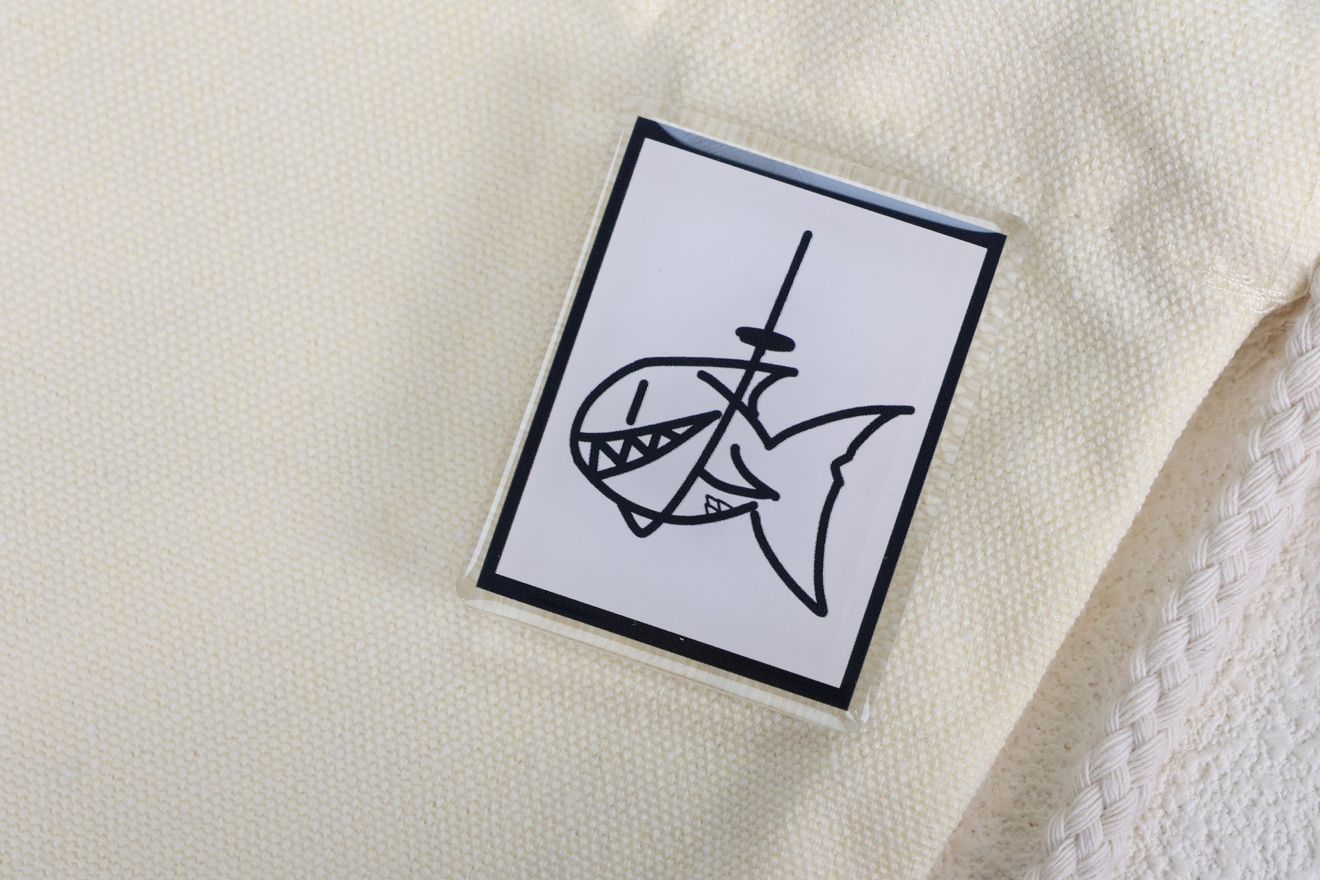 ★STARS★ Finley Personal Doodle Art Pin product image (1)