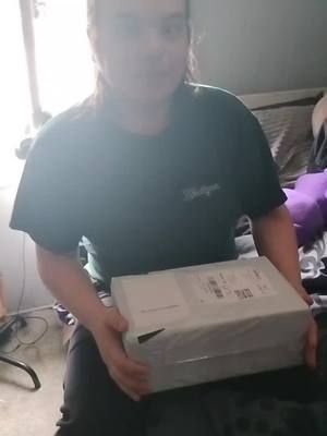 Unboxing the official Violent Creations' Evil Bunny shoes! #unboxing #violentcreations #shop #apparel #indieshop #merch #fyp #newmerchalert 