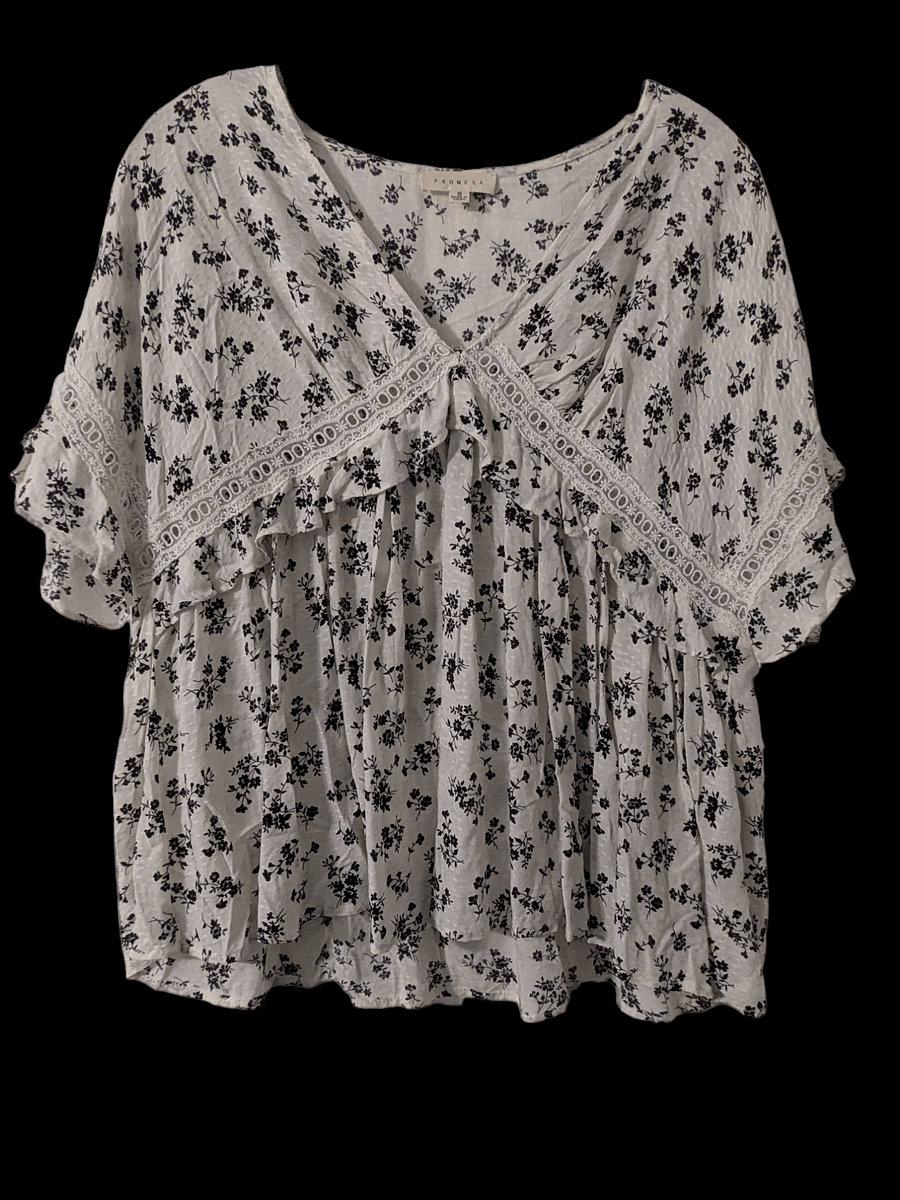 S Floral Lace Top product image (1)