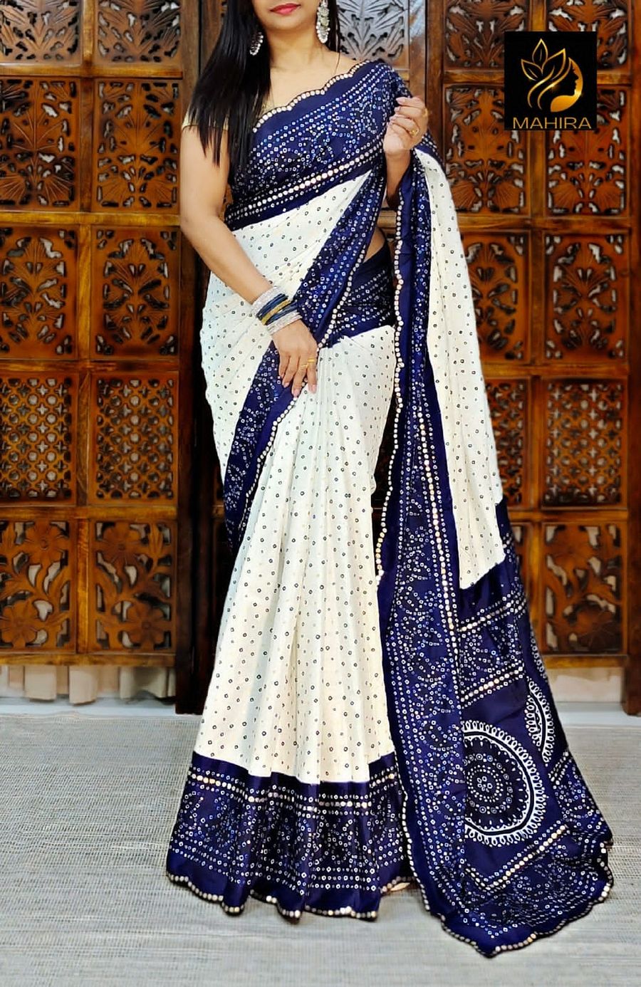 premium quality chiffon bandhini sarees printed Blouse as in pic product image (3)