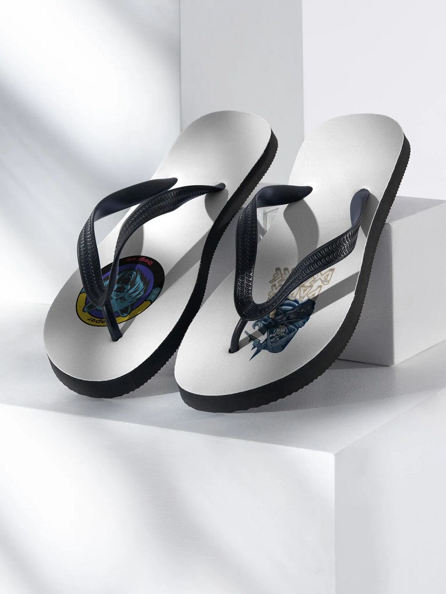 Grizzly and Paper logo flip flop product image (1)