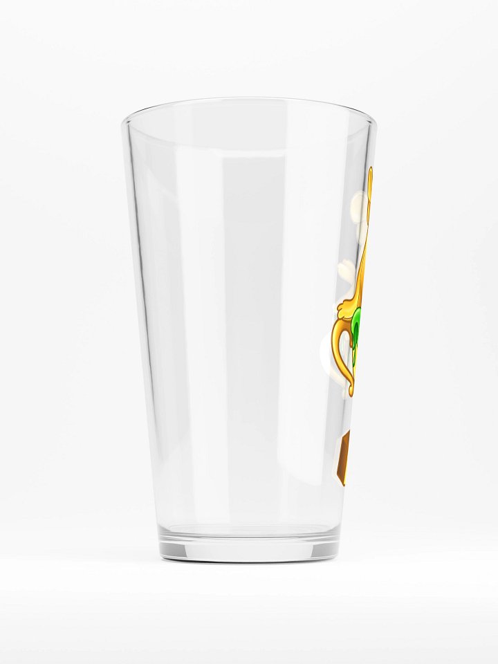 Ogopuu Hunting Champion Pint Glass | Palia Merch product image (2)