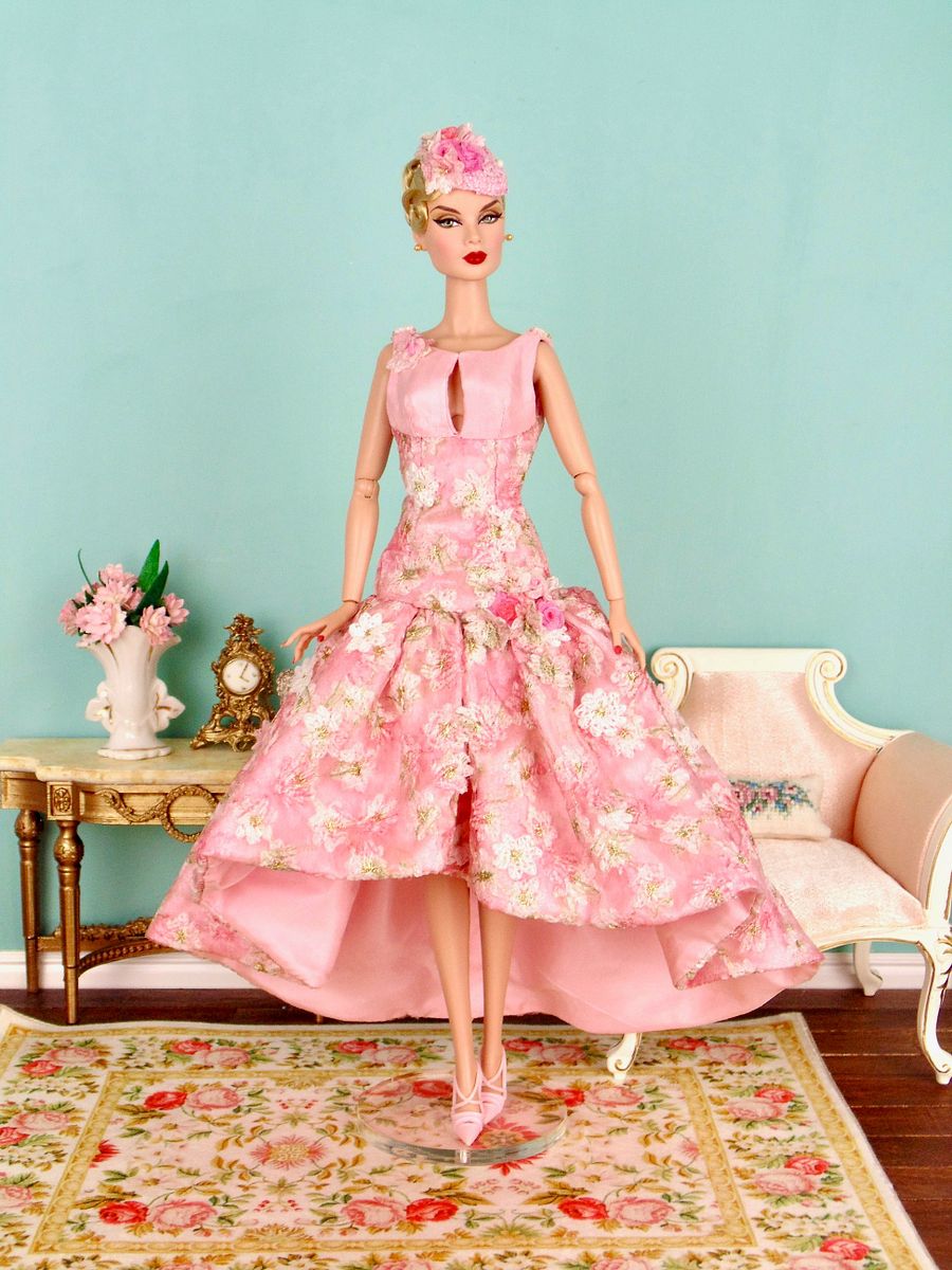Evangeline sewing pattern for 12" fashion dolls product image (4)