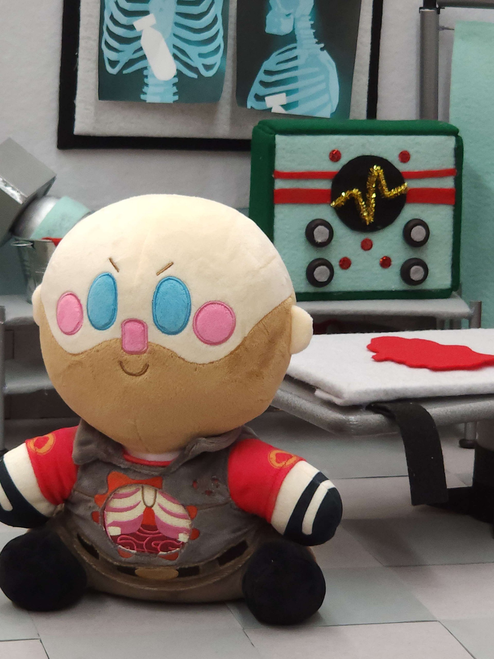 Team Fortress 2 Heavy Plushie (Meet the REAL Medic Limited Edition) product image (1)