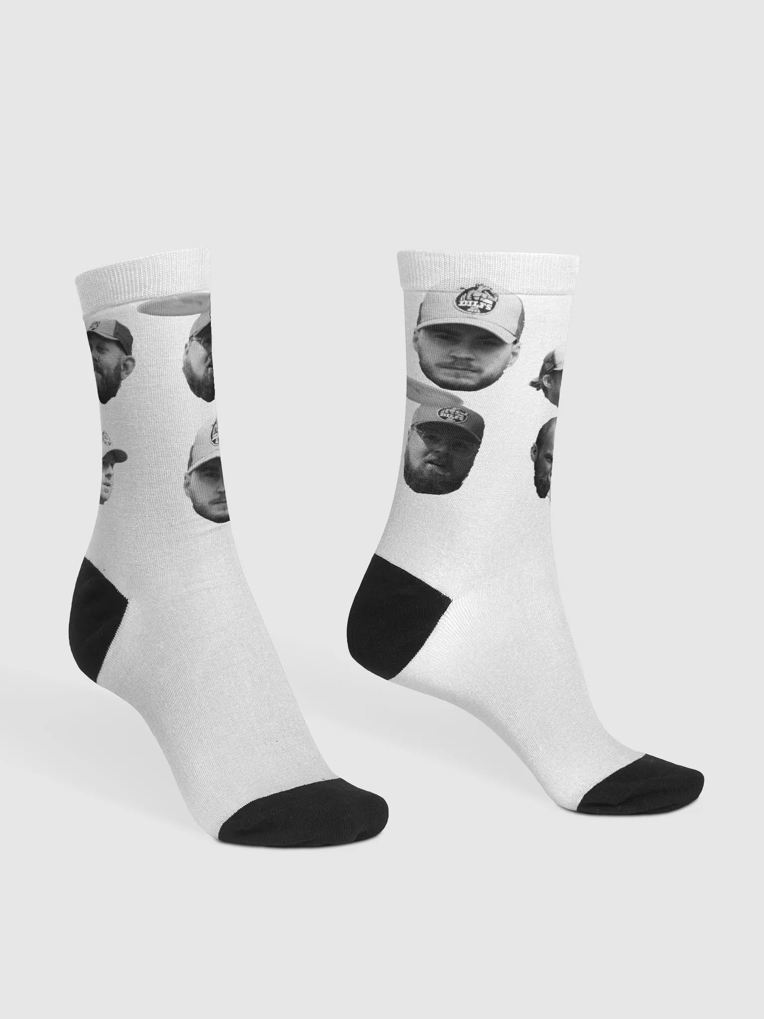 Crew members socks product image (3)