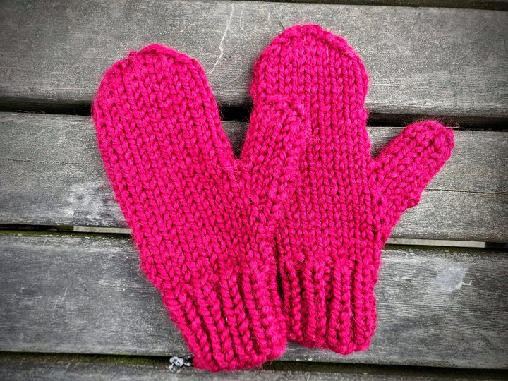 Bulky Knit Mittens Pattern Family Set product image (2)