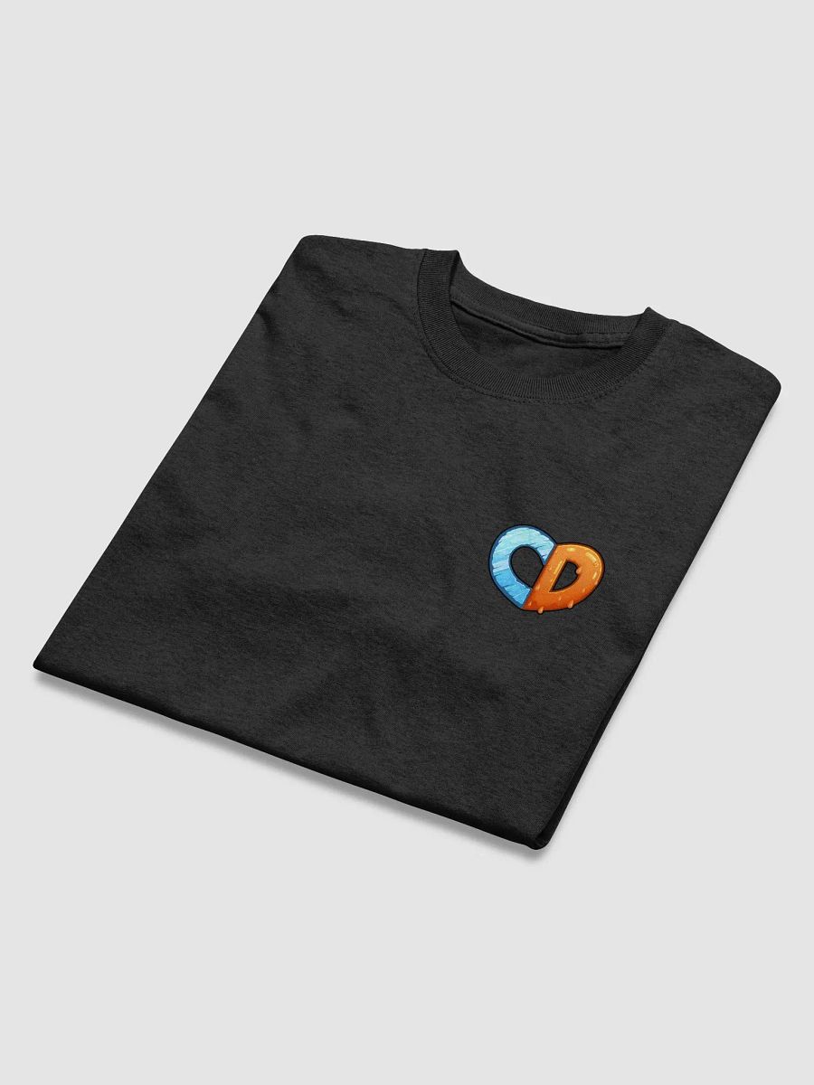 little heart v2 tee product image (4)