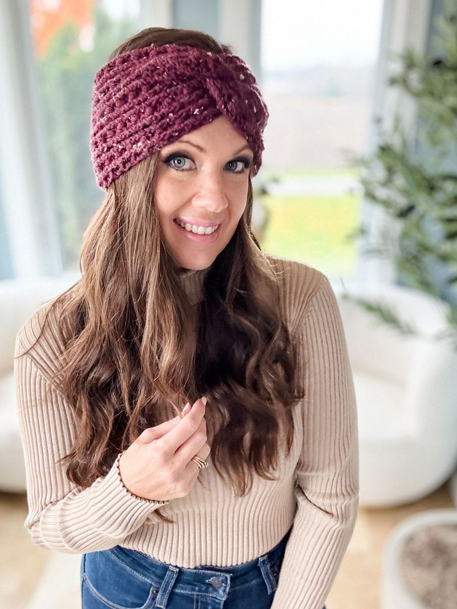 Snuggle Season Headband Crochet Pattern product image (6)
