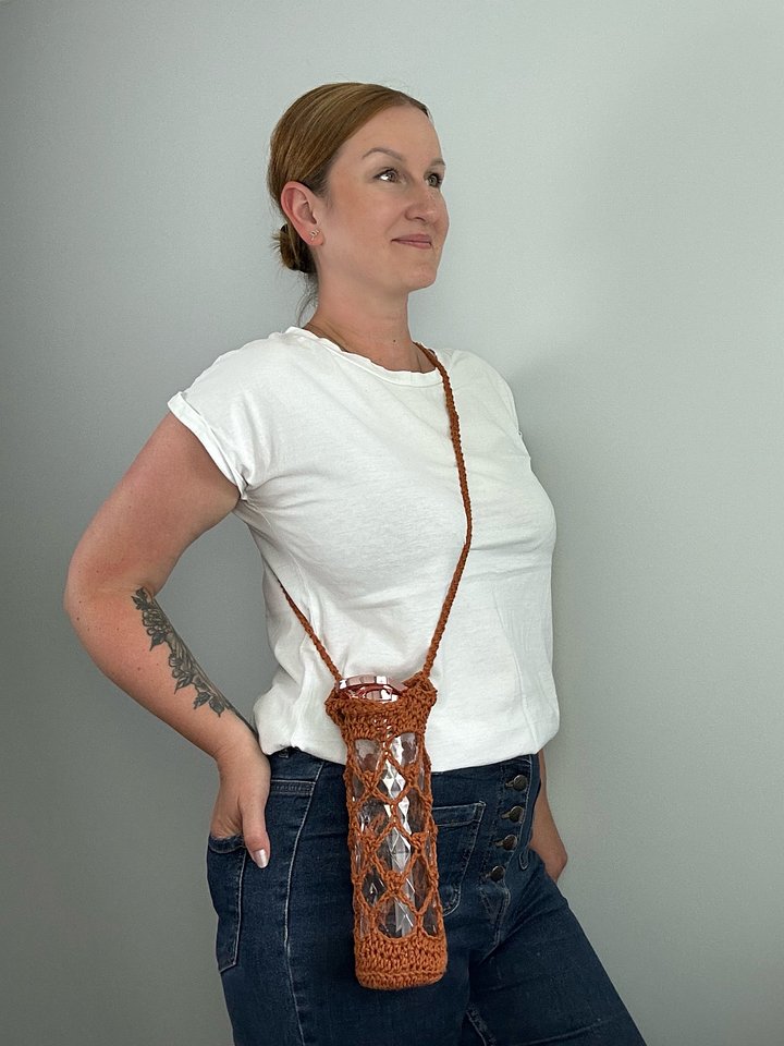 Lace Crochet Water Bottle Holder Pattern PDF Ebook product image (2)
