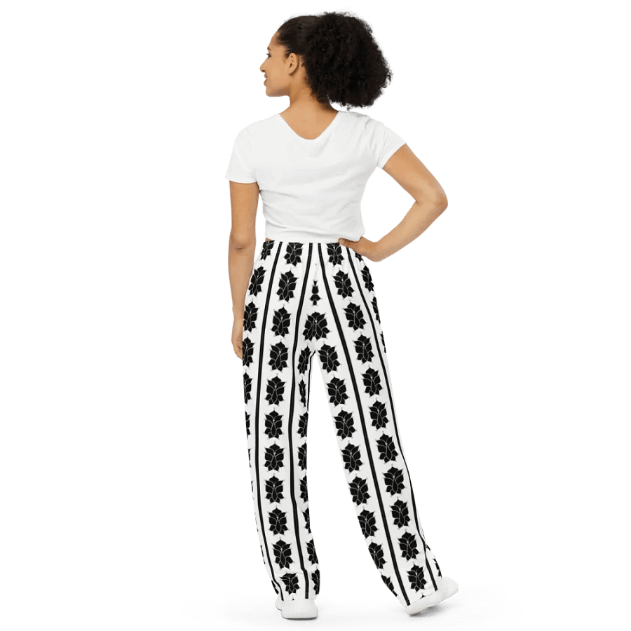 BW Love product image (4)