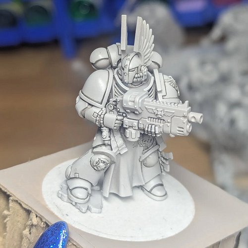 Progress on the Deathwing scheme :)

I'm at 8/31 for the oil so far! Taking a break after 6 hours of wearing a respirator lol...