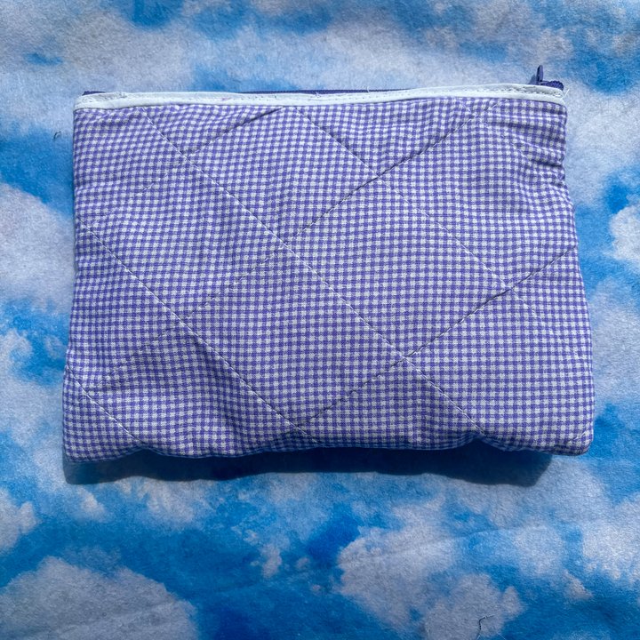Lavender Picnic Zipper Pouch product image (2)