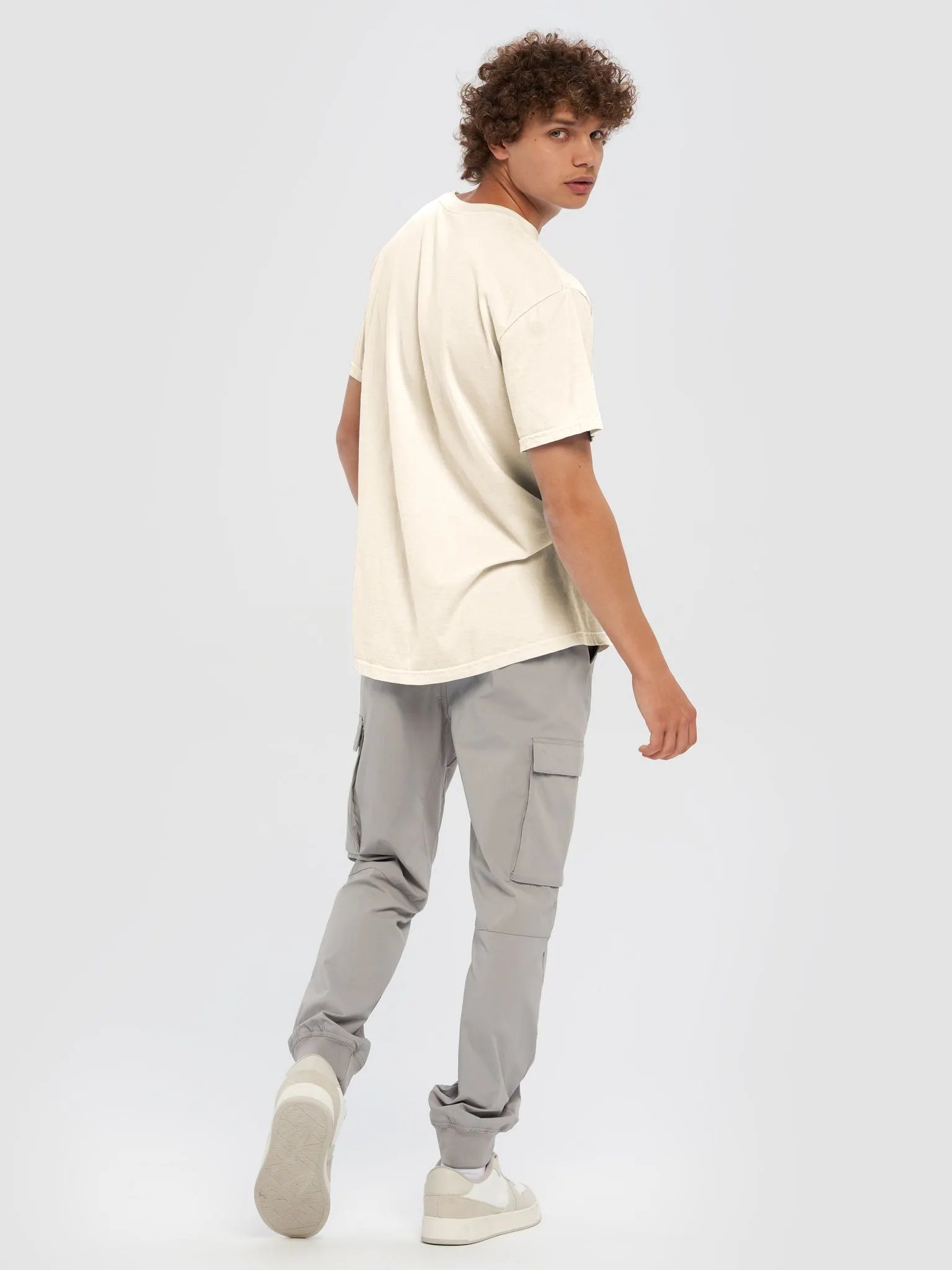 COFFEEDENCE T-SHIRT product image (56)