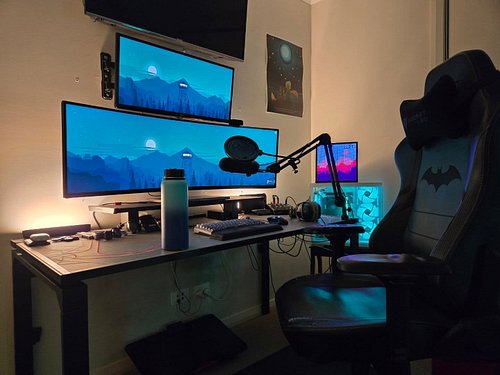 Where the magic happens! My day job, daily minecraft posts, long youtube videos, twitch live streams, side hustles and so muc...
