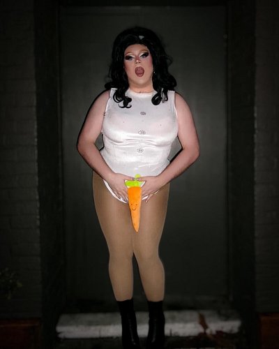 Have you had your 5-a-day yet? 🥕 
Had an absolute BLAST performing at @climaxwithcleo with some amazing performers! It was a ...